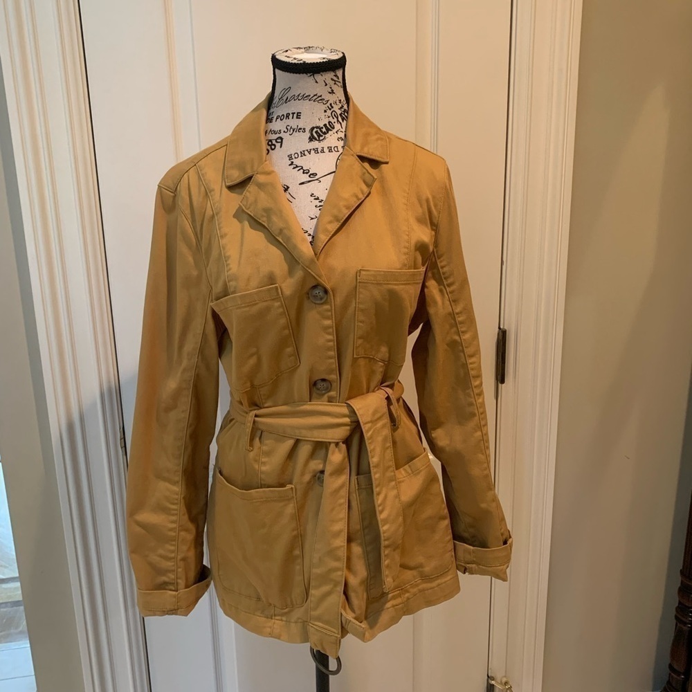 Urban Outfitters Jacket. Yellow. Size Large - Picture 2 of 7